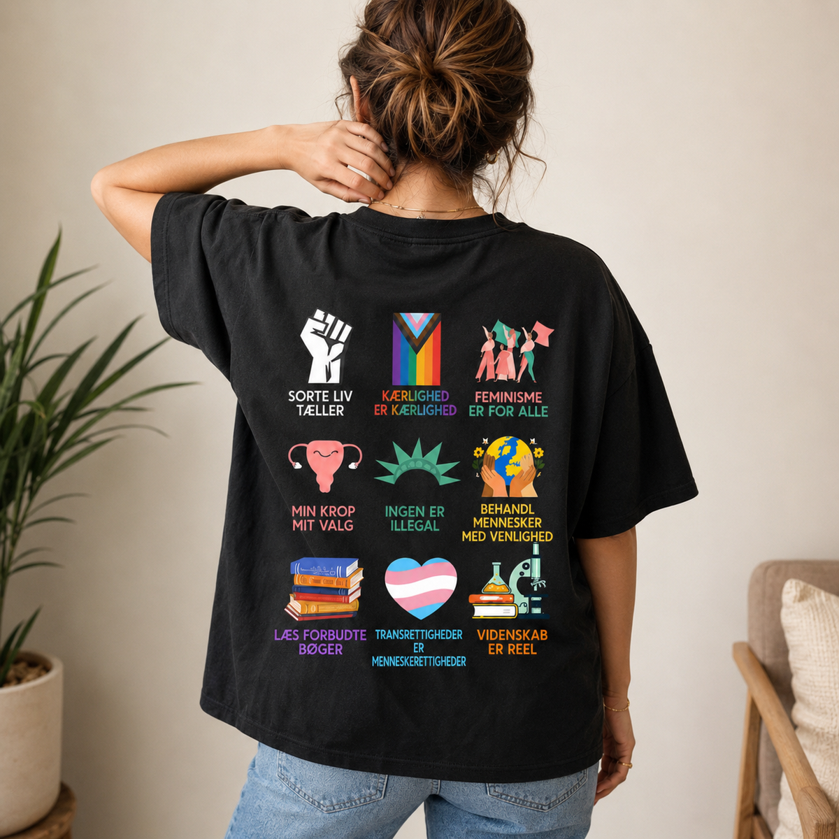 PRACTS Ligestilling, Menneskerettigheder & Du er Tryg Hos Mig T-shirt